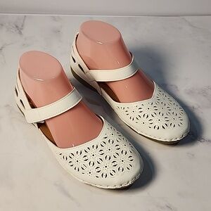 Good Choice White Faux Leather Cut-Work Flats Shoes